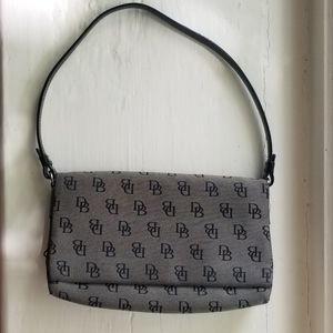 🌷 Vintage Dooney & Bourke Inc. Shoulder Bag